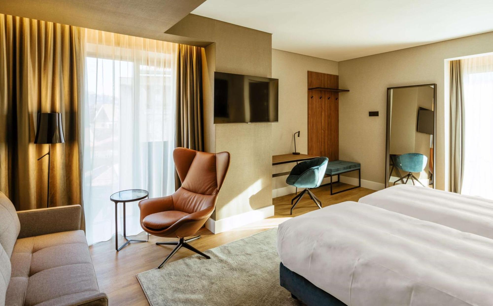 Radisson Blu Aurum Hotel, براشوف المظهر الخارجي الصورة A room at the hotel